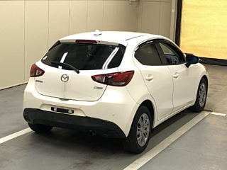 MAZDA DEMIO 2019