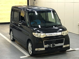 DAIHATSU TANTO 2010