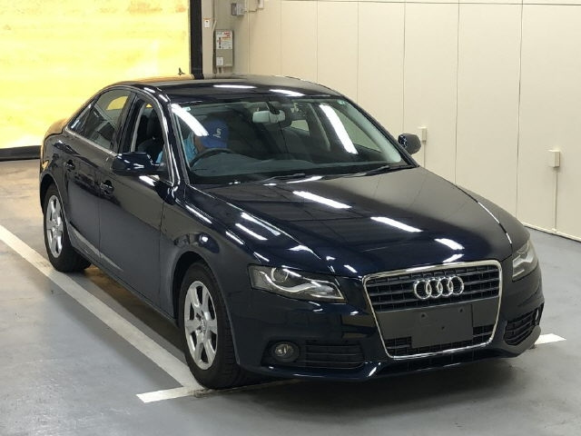 AUDI A4 2010