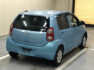 TOYOTA PASSO 2010