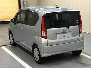 DAIHATSU MOVE 2016