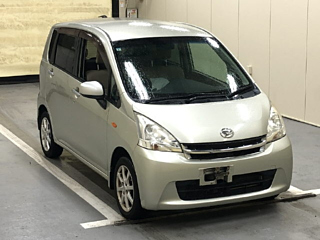 DAIHATSU MOVE 2011