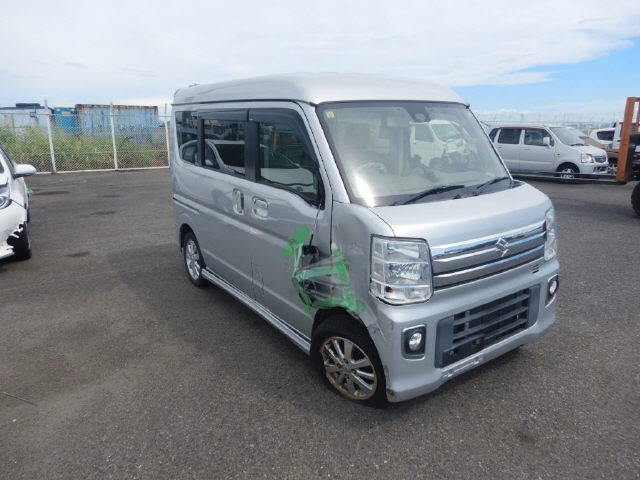 SUZUKI EVERY WAGON 2018