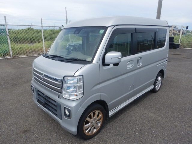 SUZUKI EVERY WAGON 2018