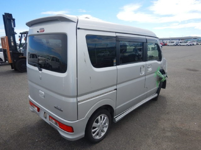 SUZUKI EVERY WAGON 2018
