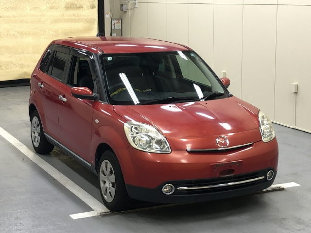 MAZDA VERISA 2012