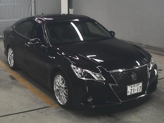 TOYOTA CROWN 2013