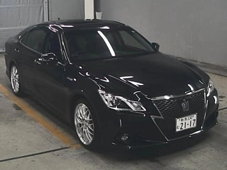 TOYOTA CROWN 2013