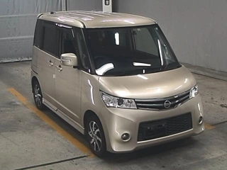 NISSAN ROOX 2012