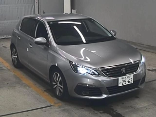 PEUGEOT 308 2018
