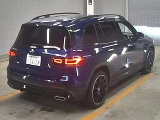 MERCEDES BENZ GLB 2021