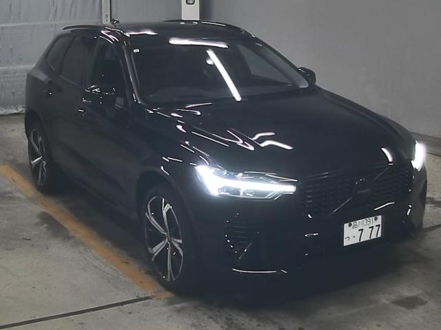 VOLVO XC60 2023