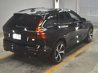 VOLVO XC60 2023