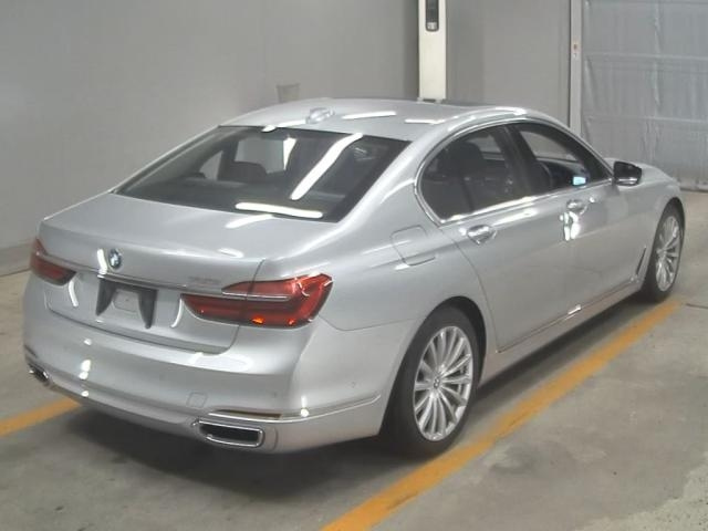 BMW 7 SERIES 2016