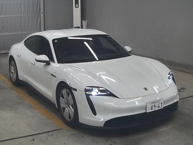 PORSCHE TAYCAN 2021