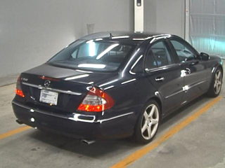 MERCEDES BENZ E CLASS 2008