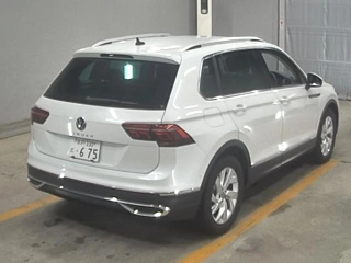 VOLKSWAGEN TIGUAN 2021