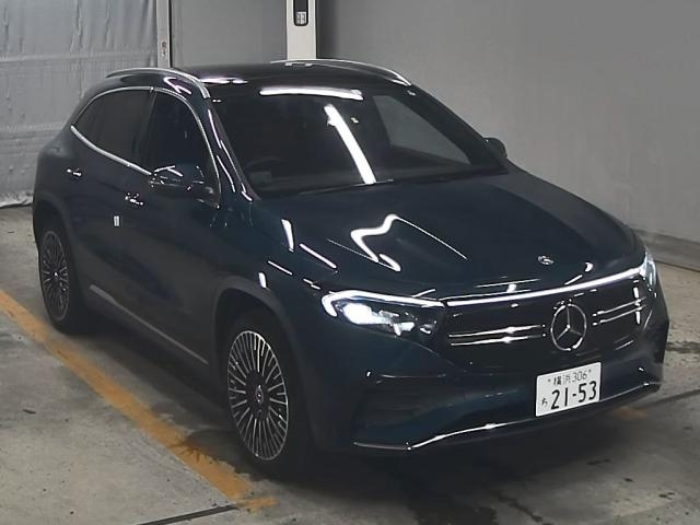 MERCEDES BENZ EQA 2022