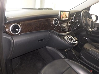 MERCEDES BENZ V CLASS 2016