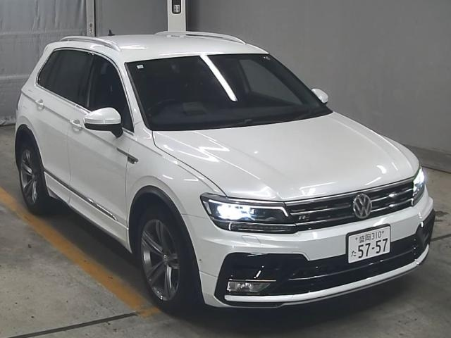 VOLKSWAGEN TIGUAN 2017
