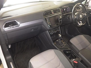 VOLKSWAGEN TIGUAN 2017