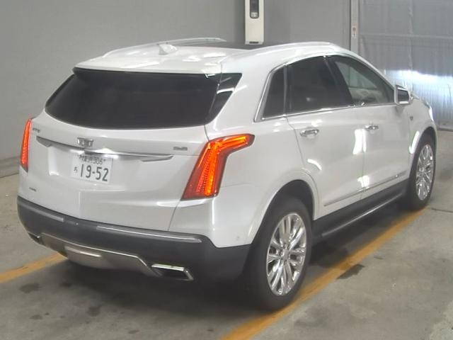GM CADILLAC XT5 2017
