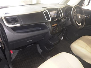 SUZUKI SOLIO 2015