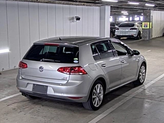 VOLKSWAGEN GOLF 2017