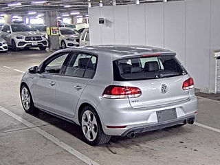 VOLKSWAGEN GOLF 2009