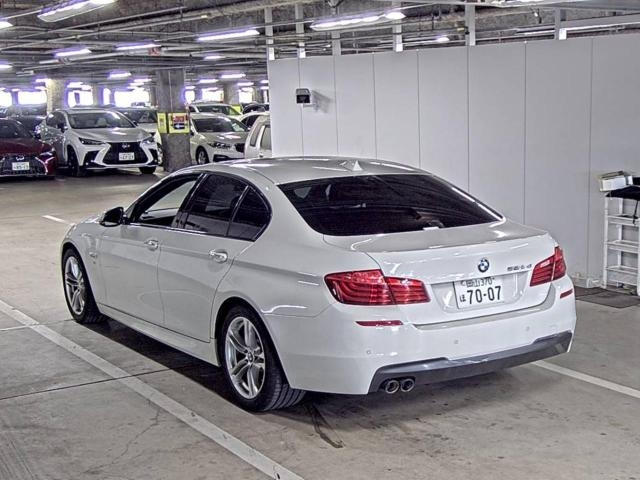 BMW 5 SERIES 2015