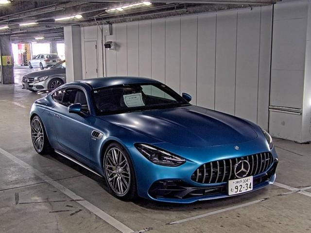 MERCEDES BENZ AMG 2025