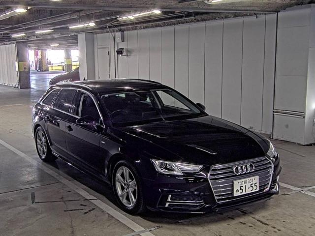 AUDI A4 2017