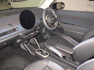 BMW MINI 2024