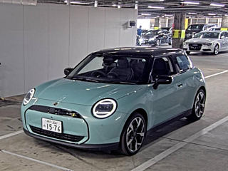 BMW MINI 2024
