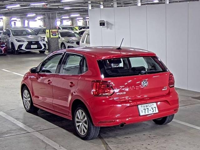 VOLKSWAGEN POLO 2017