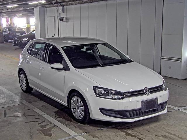 VOLKSWAGEN POLO 2010