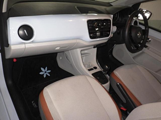 VOLKSWAGEN UP 2013