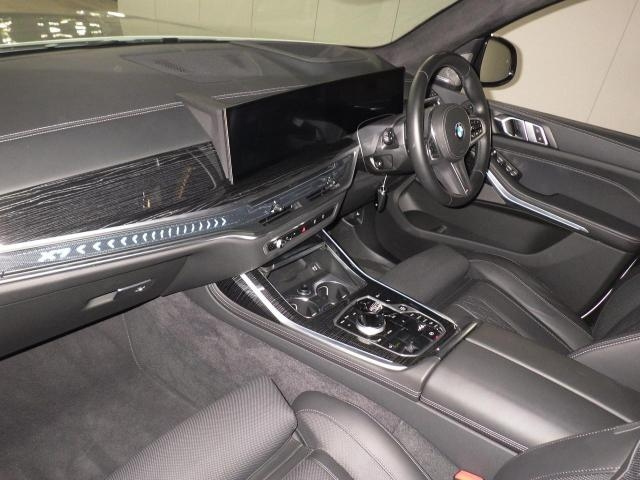 BMW X7 2024