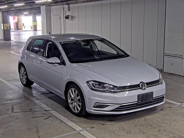 VOLKSWAGEN GOLF 2018