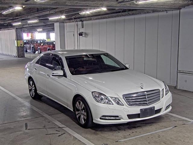 MERCEDES BENZ E CLASS 2013