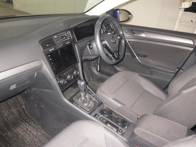 VOLKSWAGEN GOLF 2020