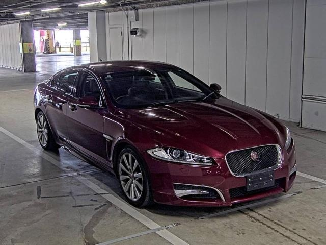 JAGUAR XF SERIES 2015
