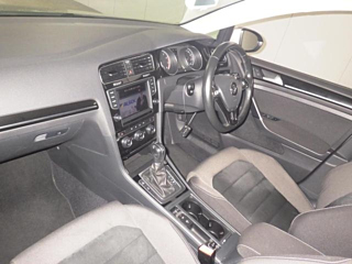 VOLKSWAGEN GOLF 2014
