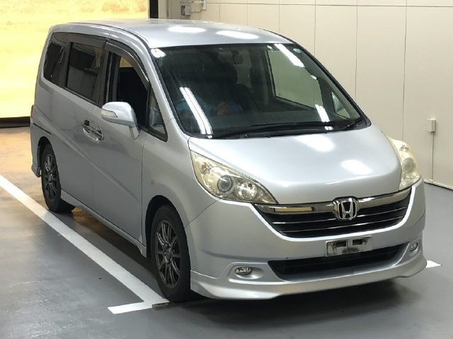 HONDA STEP WAGON 2006