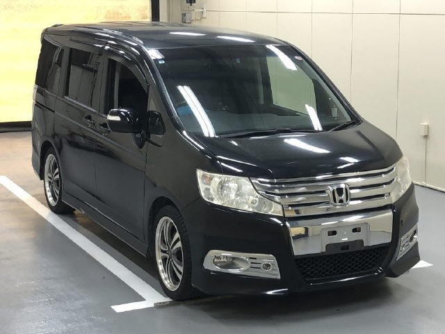 HONDA STEP WAGON 2010