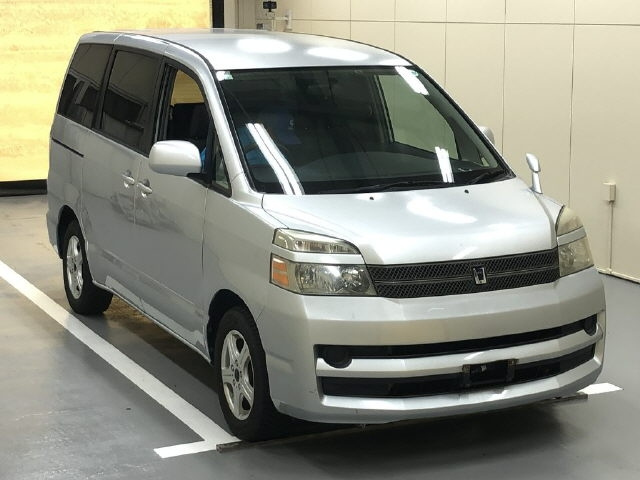 TOYOTA VOXY 2007