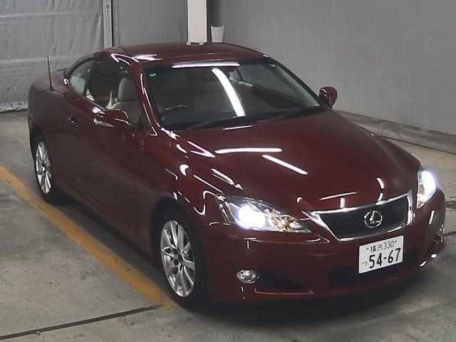 LEXUS IS