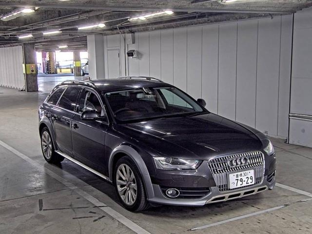 AUDI A4 2012