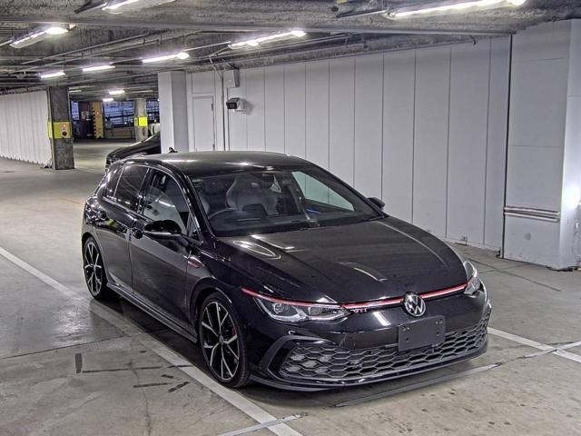 VOLKSWAGEN GOLF 2022