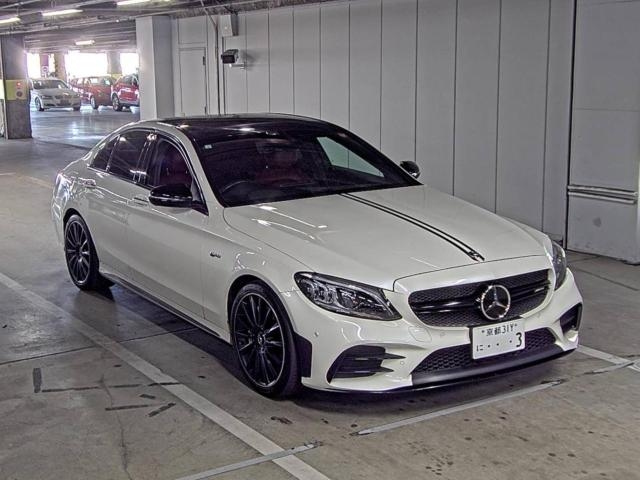 MERCEDES BENZ AMG 2021